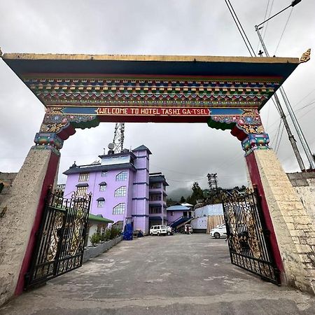 Hotel Tashi Ga Tsel Таванг Экстерьер фото