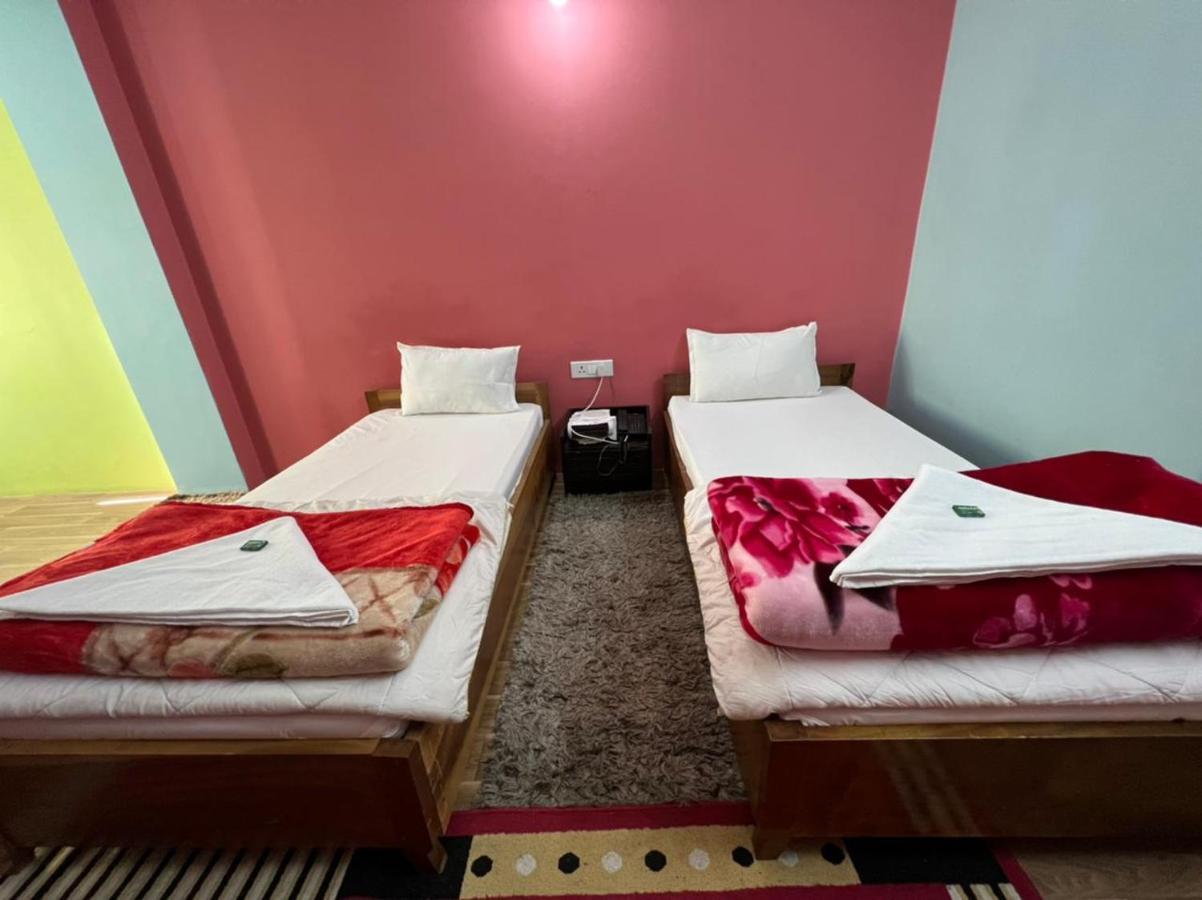 Hotel Tashi Ga Tsel Таванг Экстерьер фото