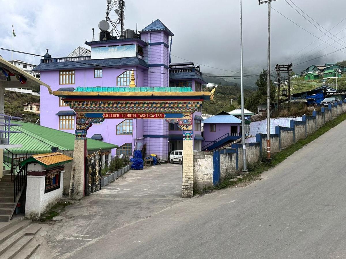 Hotel Tashi Ga Tsel Таванг Экстерьер фото