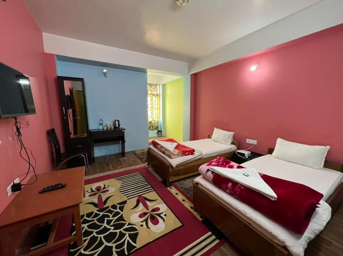 Hotel Tashi Ga Tsel Таванг Экстерьер фото